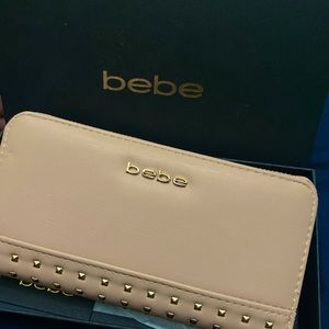 Bebe Brookley Zip Wallet